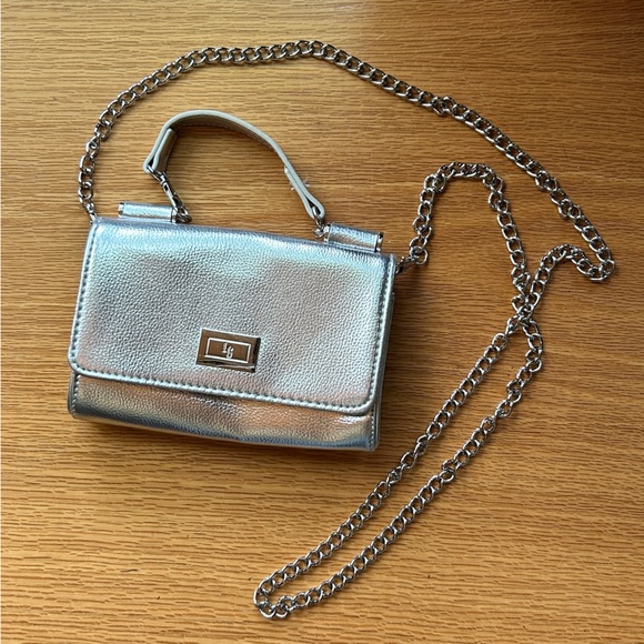 LG Handbags - NWOT y2k style clutch / purse!